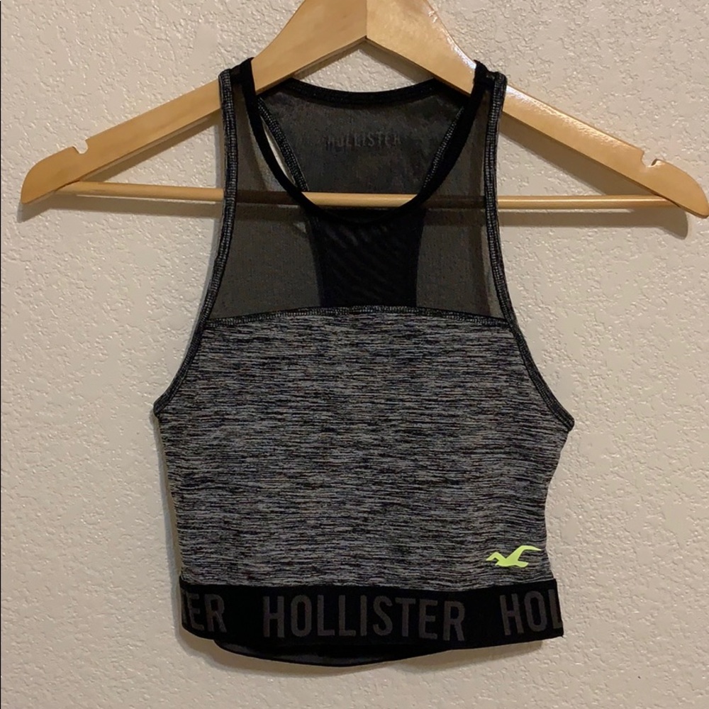 Sports bra